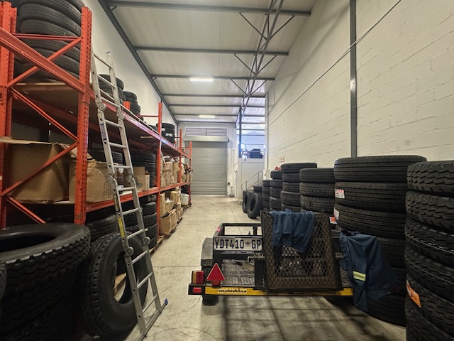 To Let commercial Property for Rent in Maitland Western Cape